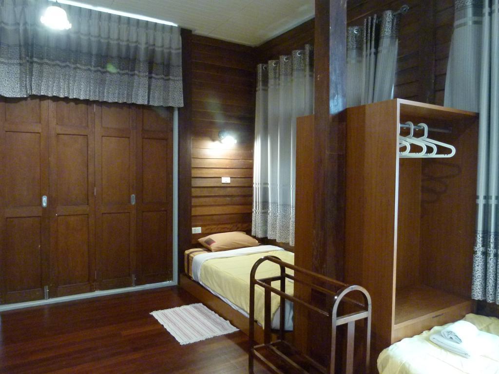 Bed and Breakfast Ban Boonchu Ayutthaya Exteriér fotografie